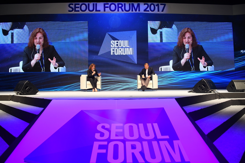 [서울포럼2017] 4차 산업혁명의 미래에 대한 열띤 토론