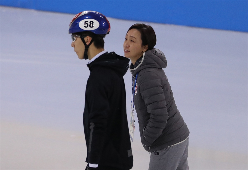 쇼트트랙 男 1500m 금메달 임효준…아쉬운 황대헌