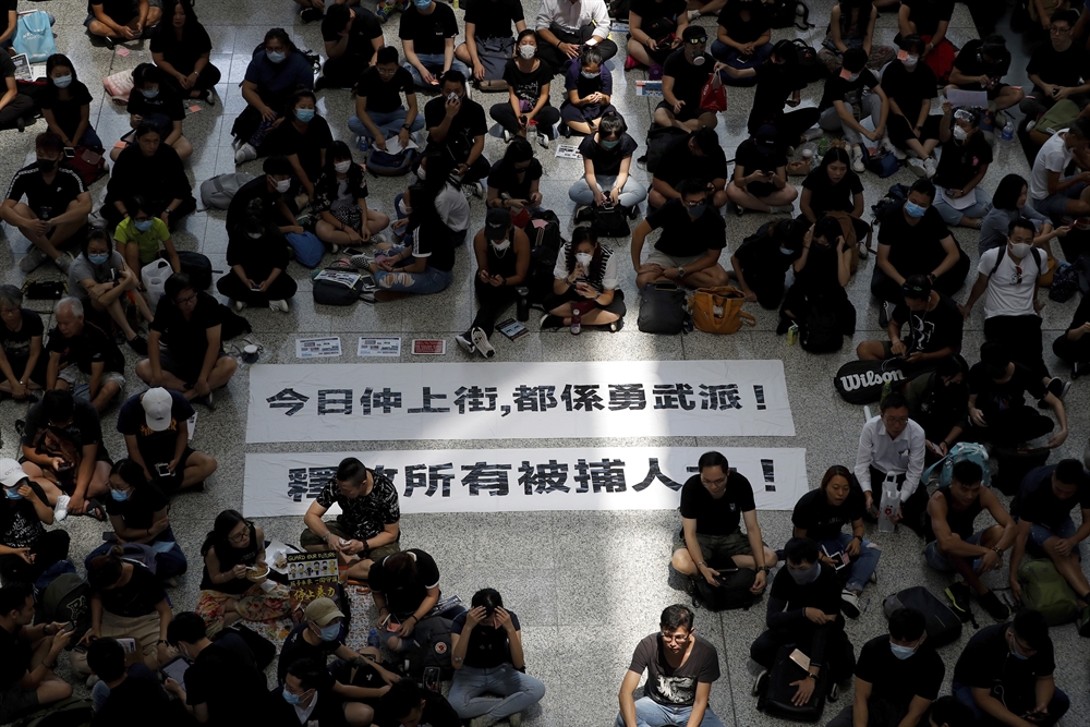 '송환법 반대'...홍콩국제공항 시위 현장