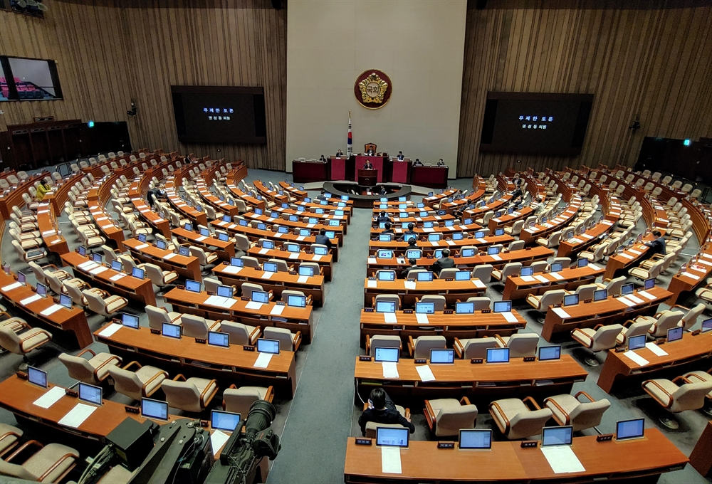 여야, 선거법 두고 '난전'…밤샘 필리버스터