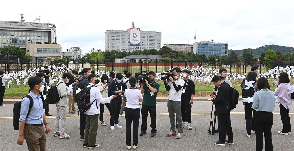 속살 드러낸 '금단의 땅'